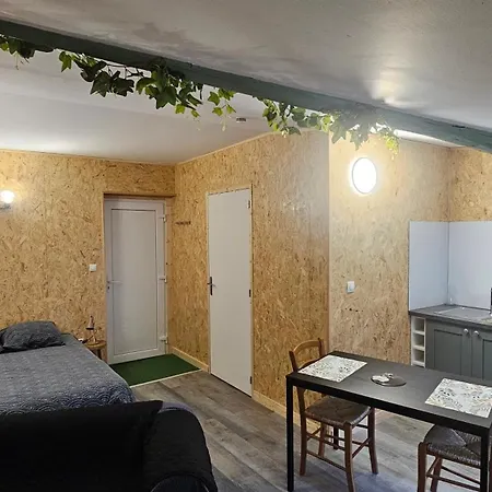 4 Apartmán Fains-Les-Sources