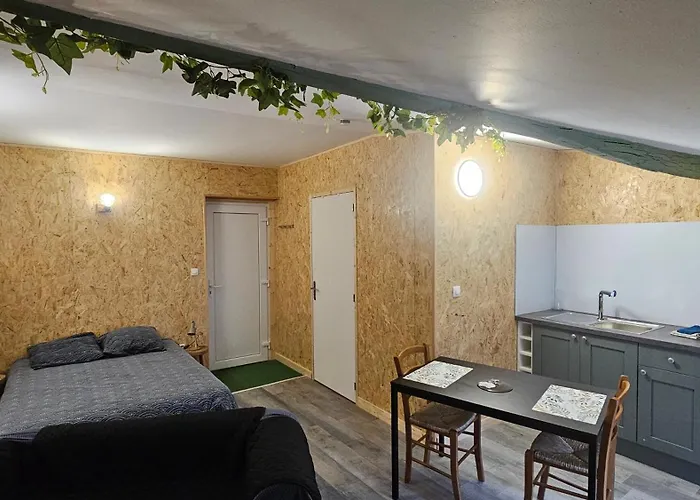 4 Apartmán Fains-Les-Sources